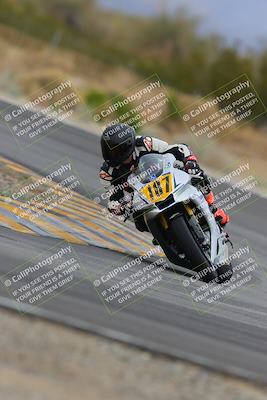 media/Jan-15-2023-SoCal Trackdays (Sun) [[c1237a034a]]/Turn 3 (1115am)/